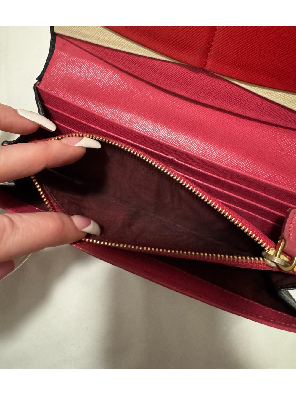 Prada Black Saffiano Long Wallet with Gold Logo Hardware - Picture 7 of 13